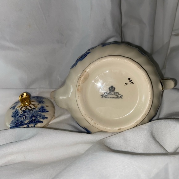 Sadler Blue Oriental Patterned Teapot - Picture 4 of 5